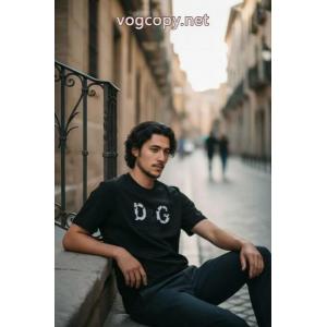 Dolce&Gabbanaコピー ブランド韓国高級服 無敵アイテム 人気いっぱい半袖Tシャツ