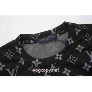 即完売必至 有名人の愛用品 素敵デザイン未入荷ブランドブランド コピー半袖TシャツLOUIS VUITTON
