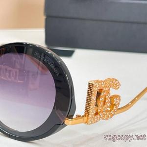 きれいめ上品に 品質保証 限定品 人気No.1ブランド コピー 通販サングラスDolce&Gabbana..