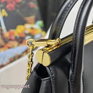 バッグスーパー コピーDolce&Gabbana今年もトレンド 気軽に着れる 新作がおすすめ..