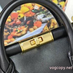 バッグスーパー コピーDolce&Gabbana今年もトレンド 気軽に着れる 新作がおすすめ..