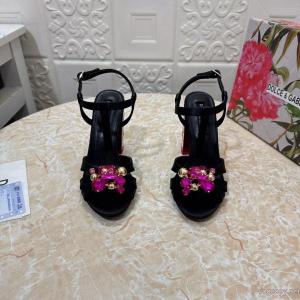 偽 ブランド 販売サンダル大人の魅力を溢れる 定番人気モデル おすすめ/オススメDolce&Gabbana..