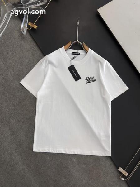 ブランド 品 激安 通販特価高品質 遂に再入荷 落ち着いた感覚半袖TシャツDolce&Gabbana 1