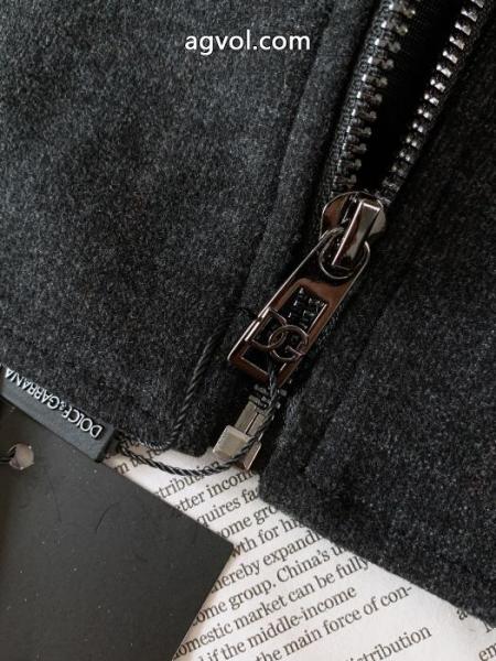 ブランド スニーカー 激安ジャケット上品スタイル 超HOT新品商品 軽やかな印象Dolce&Gabbana 1