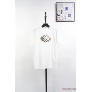 スーパー コピー 品VIP価格人気 雑誌掲載モデル!! 万能着BURBERRY Tシャツ.
