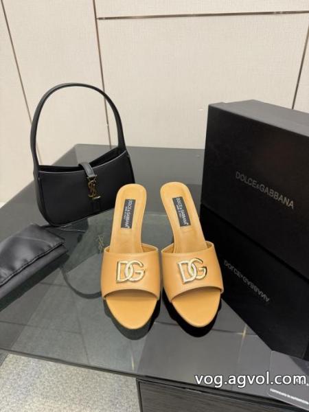 ブランド フェイクDolce&Gabbana着るだけオシャレ上級者 プレゼントにもピッタリ ファッションCapブーツ.. 0 
